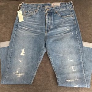 NWT Women’s AG Jean, The Sloan. Size 27.